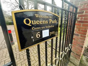 Photo 13- click for photo gallery